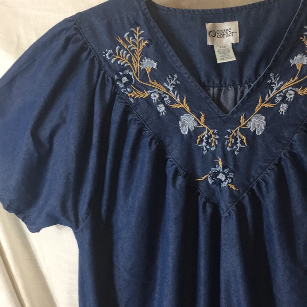 Vintage Cozee Corner Oversized Embroidered Denim Dress Housecoat - Picture 8 of 13